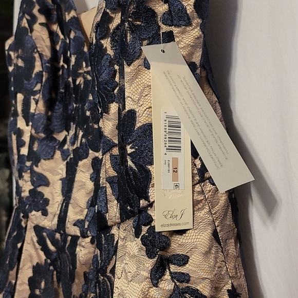 ELIZA J.  Embroidered Lace Dress - Picture 5 of 17